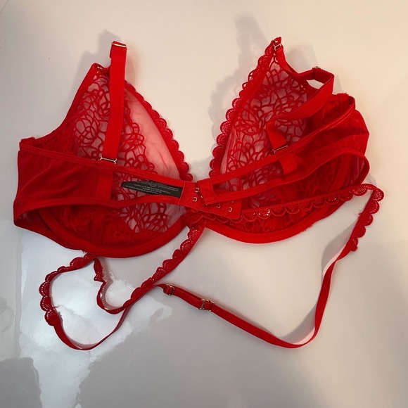 Ann Summers Red Lace Trim Balconette Bra Eyelash Trim Straps Size XL Strappy - Picture 10 of 11